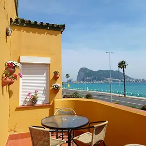 Pensjonat Gibraltar Views, La Línea de la Concepción
